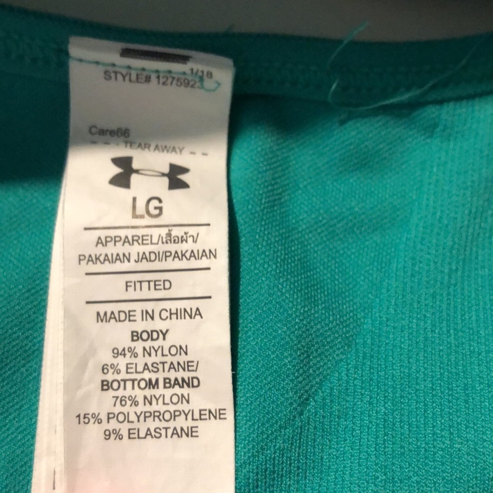 Woman’s under armour sports bra. Racerback, adjustable straps. Sz large. - Picture 5 of 5